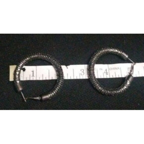 Black Chained Hoop Earrings Metal Retro Chic 1.25" Diameter - Picture 2 of 3